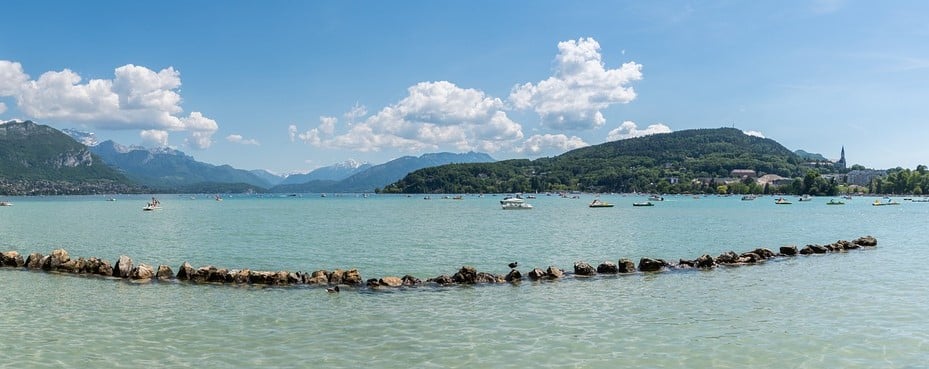 Vue du lac d'Annecy et de la visitation